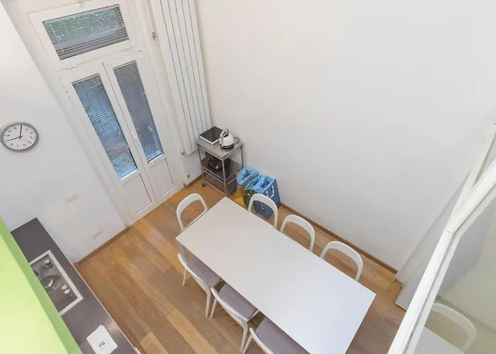 I-host Porta Romana Garden - Tiraboschi Apartman