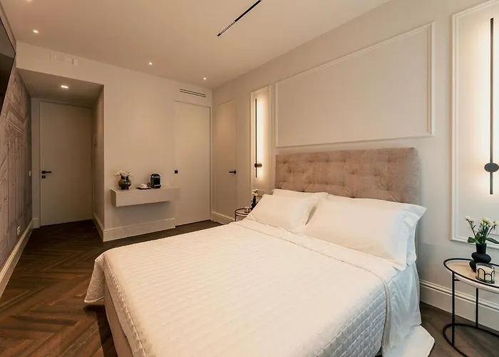 Exclusive Domus Gaudia