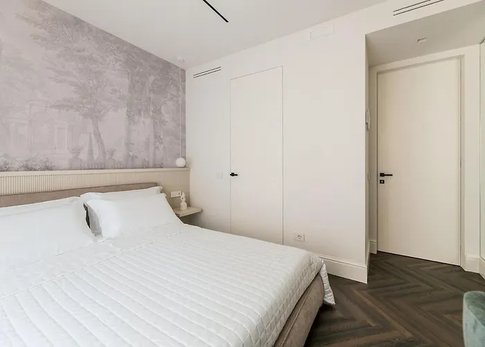 Exclusive Domus Gaudia