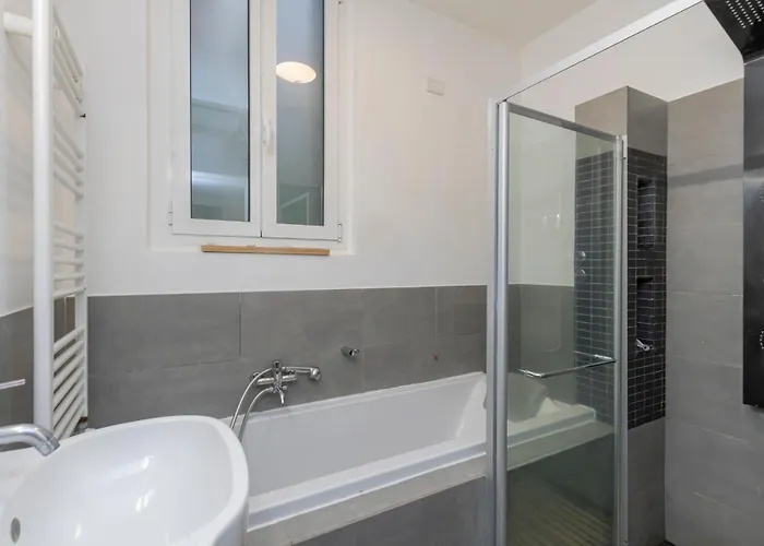 I-host Porta Romana Garden - Tiraboschi * Milánó