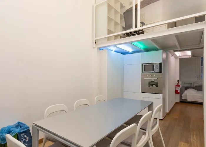 I-host Porta Romana Garden - Tiraboschi * Milánó