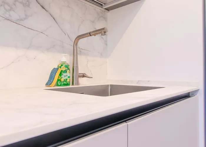 Apartmán Olgiati Twelve - 3 Charming Bedrooms And Gym *