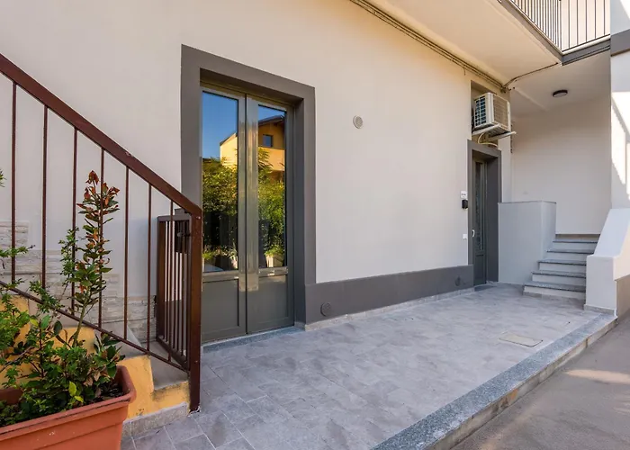 Habesha Flats - A Quiet Retreat Just Steps From The Metro M1 Milan