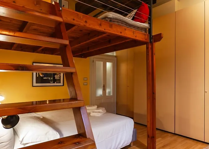 Youhosty - Santa Marta 11 * Milán