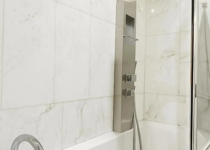 The Boutique - Downtown - Close To Bocconi Apartamento