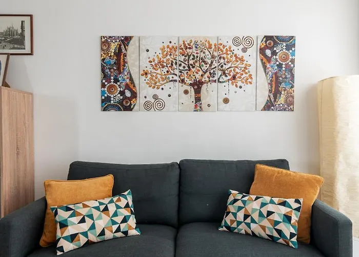 Apartamento Con Terrazzo Sui Tetti Milanesi Milán