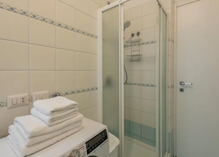 Bnbutler - Strigelli, 13 - Accogliente Bilocale Con Balcone דירה