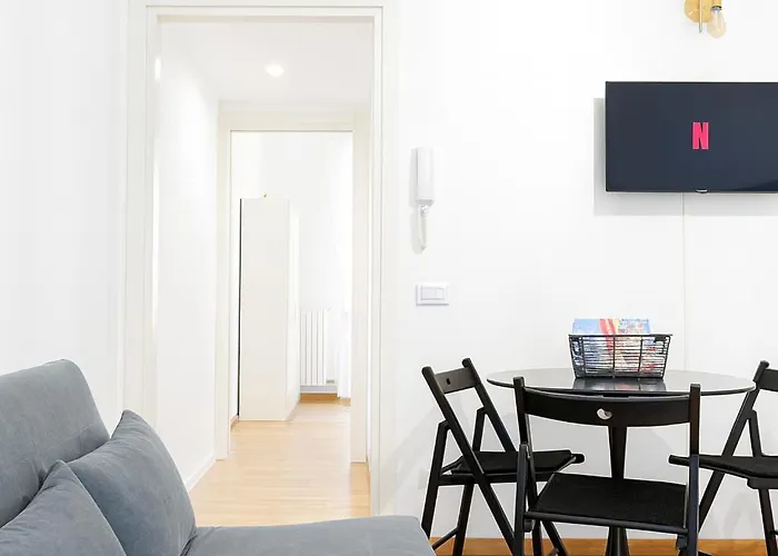 The Boutique - Steps Away From The Duomo Area * מילאנו