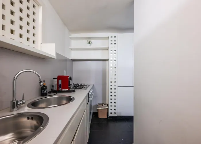 Lejlighedshotel Anglia, Smartstay - Amendola, Fiera, Ospedale San Luca