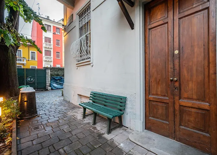 Anglia, Smartstay - Amendola, Fiera, Ospedale San Luca Milano