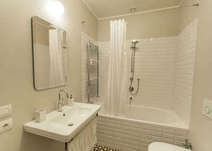 Skyattic - 801 By Houset