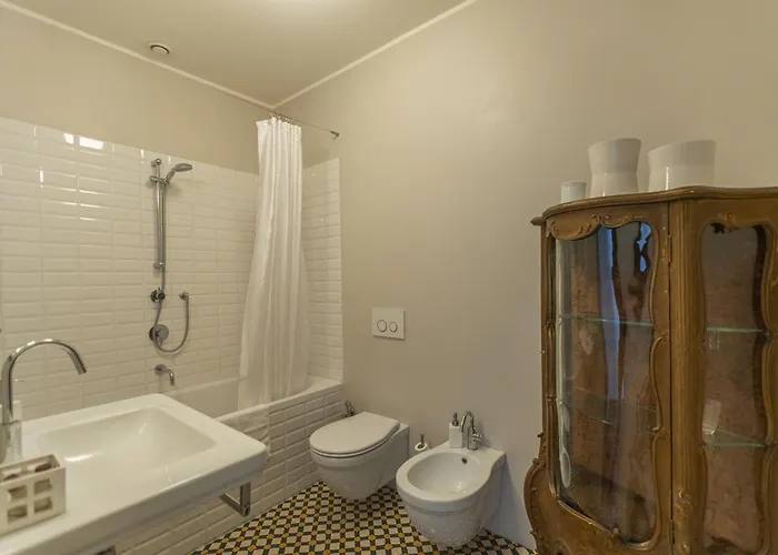 Skyattic - 801 By Houset