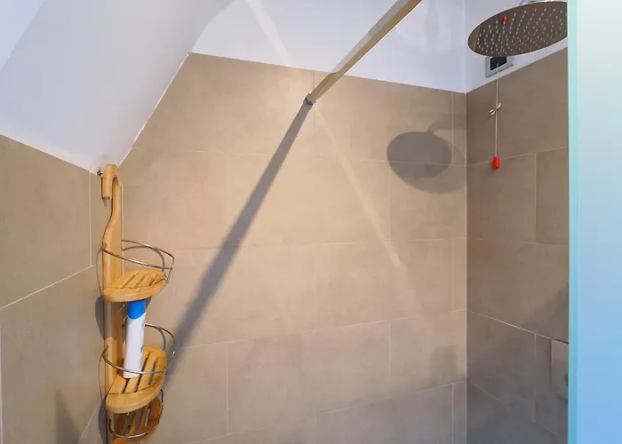 Primopiano - Fargorida 6 * Milán