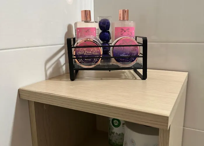 Casa Di Chloe - A Pochi Passi Dai Navigli Bocconi-naba-iulm -raggiungile Il Duomo A Piedi *