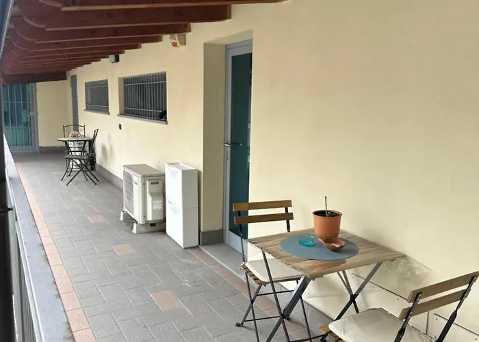 Casa Di Chloe - A Pochi Passi Dai Navigli Bocconi-naba-iulm -raggiungile Il Duomo A Piedi Mailand