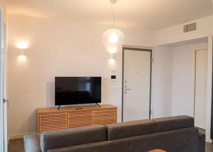 Davide Host | Da Giulietta, 20 Min To Duomo Apartman *