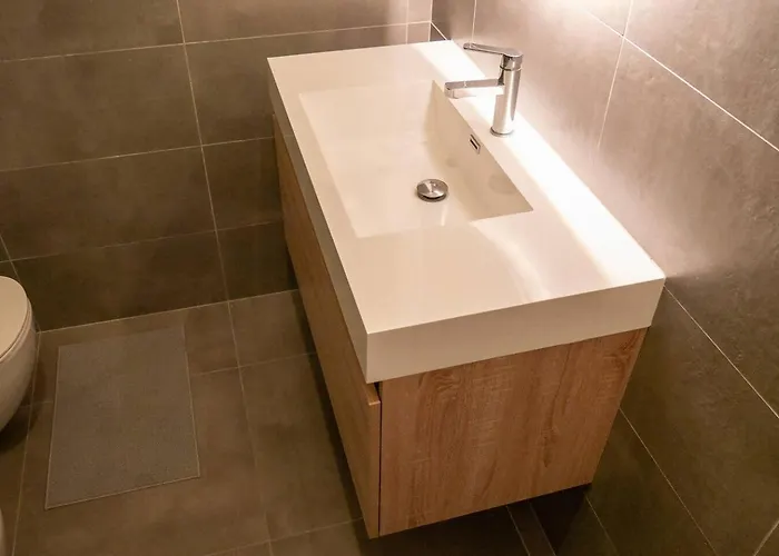 Davide Host | Da Giulietta, 20 Min To Duomo * Milánó