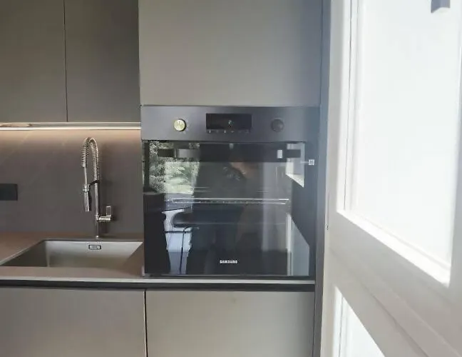 Davide Host | Da Giulietta, 20 Min To Duomo Apartman Milánó