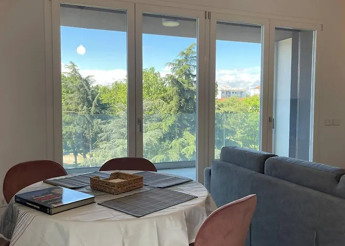 Davide Host | Da Giulietta, 20 Min To Duomo