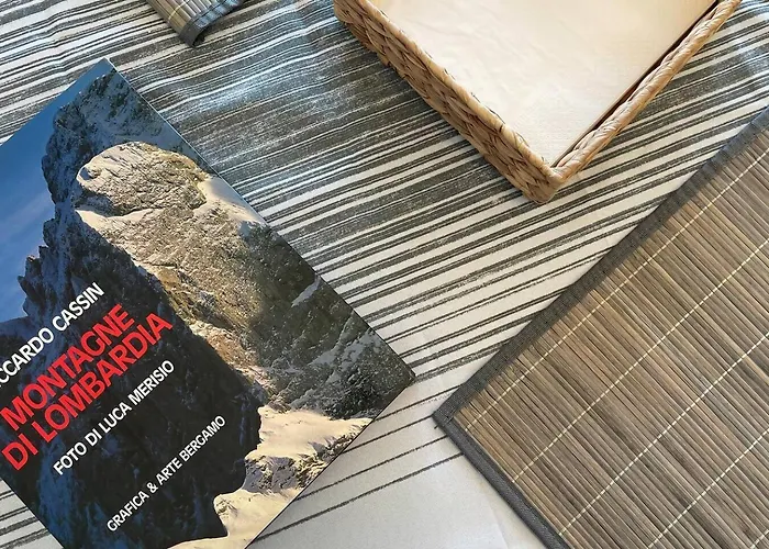 Davide Host | Da Giulietta, 20 Min To Duomo Milánó