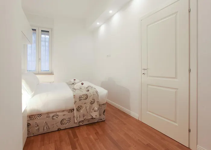 Hacca Collection - Charming Gem In Corso Magenta & Sant'ambrogio