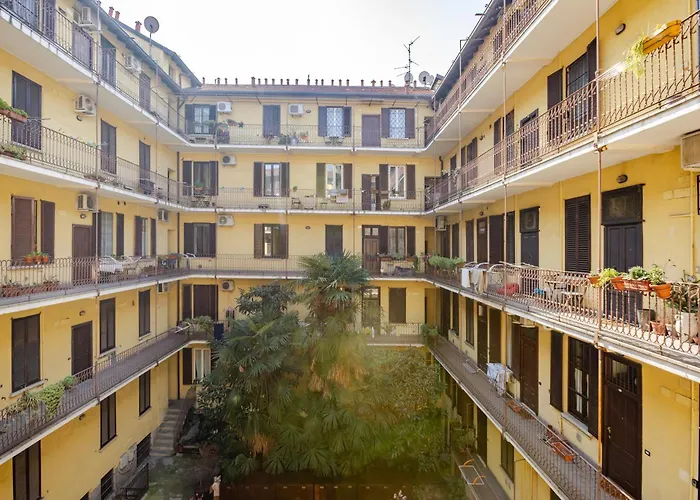 Charming In Isola In The Heart Of * Milaan