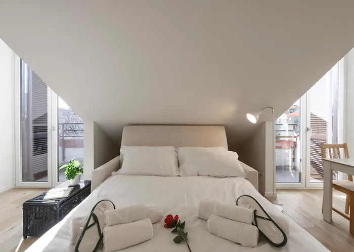 Novara, 6 - Attic With Style 米兰