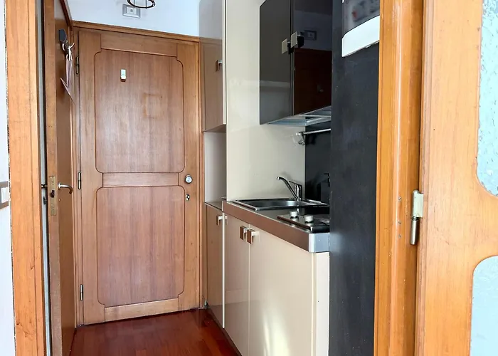 Lägenhet Urban Jungle 7 - New Door