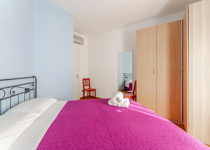 Adige Center Apartment *