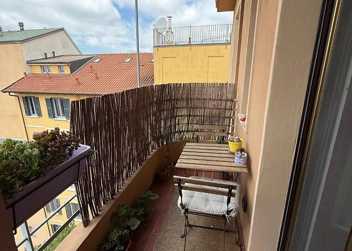 Fashion & Design District - M4 California *