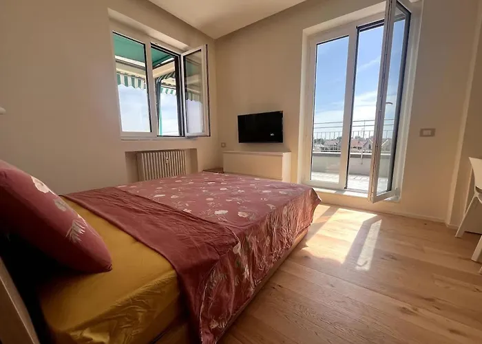 Stunning Penthouse Duomo Experience Апартаменты