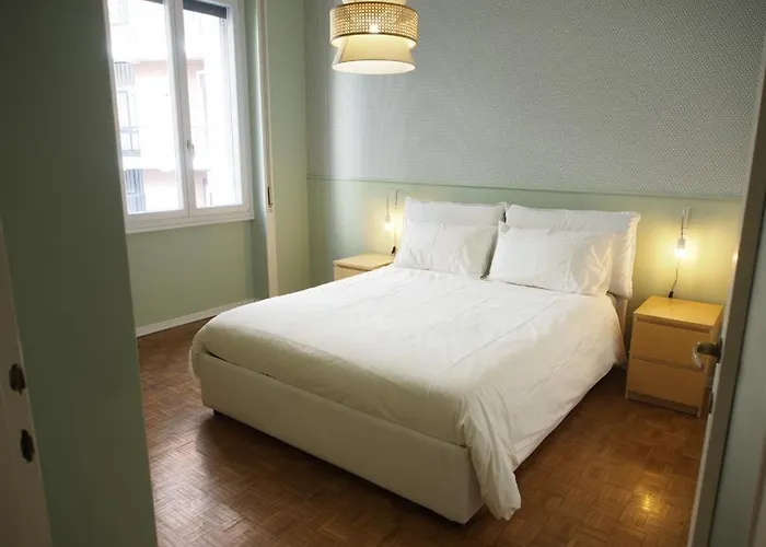 Spacious And Bright Two-room In Bocconi