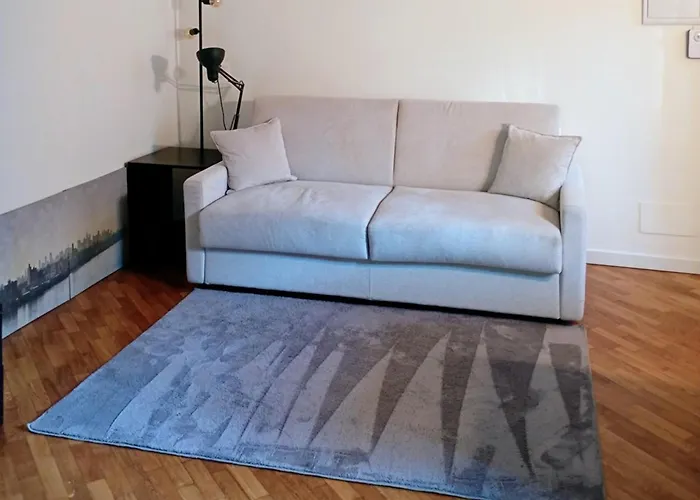 Casa Ferretti - Corso * Milano