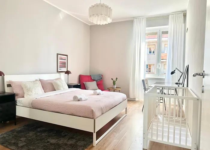 Lumiere Bloom Apartment Milan