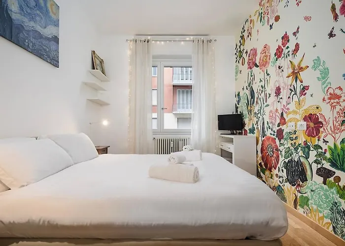 Holi California - Lovely With Metro Steps Away Apartment Milan