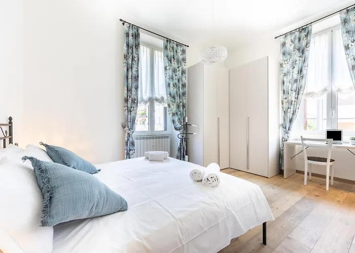 Apartment A 300m Dalla Metro Nel Cuore Di Con Wifi *