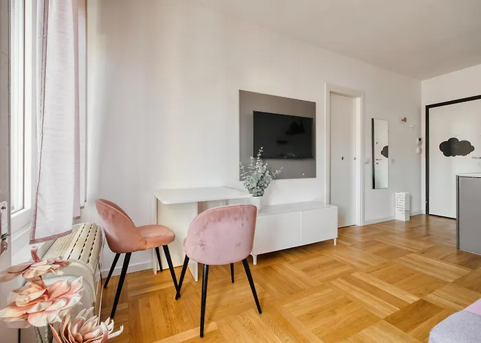 Just Urban - Stylish One-bedroom Near The Duomo