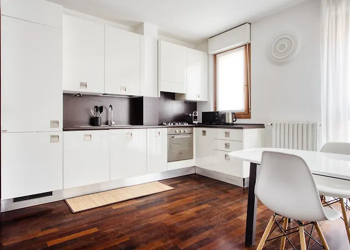 Just Urban - Elegant 1-br In Porta Romana - Duomo 4 Min By M3 Appartamento