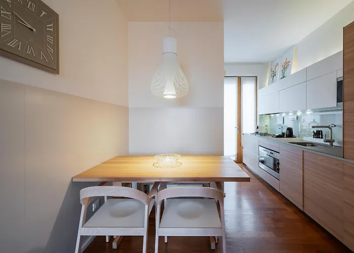 Luca Darsena Viale Papiniano Apartmán