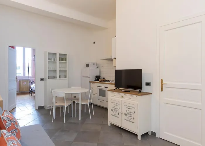 Διαμέρισμα I-host - De Sanctis 52