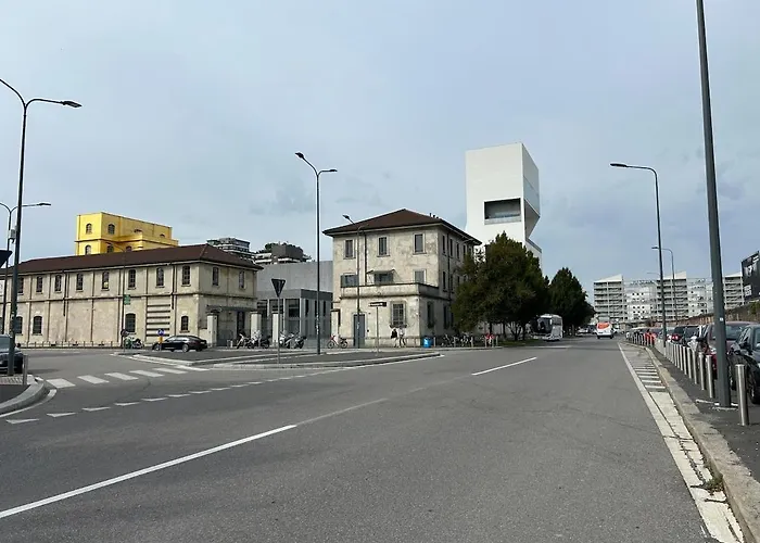 Scalo Calabiana 10 * Milão