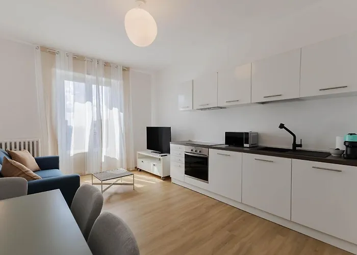 Wonderful In Design District - 2 Bedroom