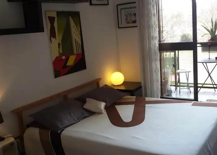 Lejlighed Brand New - 5 Minutes From Istria Metro Station *
