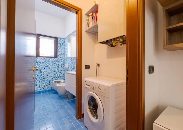 Appartamento Trilocale Spazioso E Accogliente L 7 Ospiti I 2 Bagni I Box Incluso I A Niguarda *