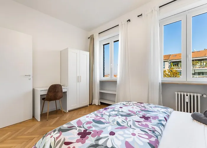 Appartamento Centrale-duomo 10min - Bluedream - Metro Loreto 4min *