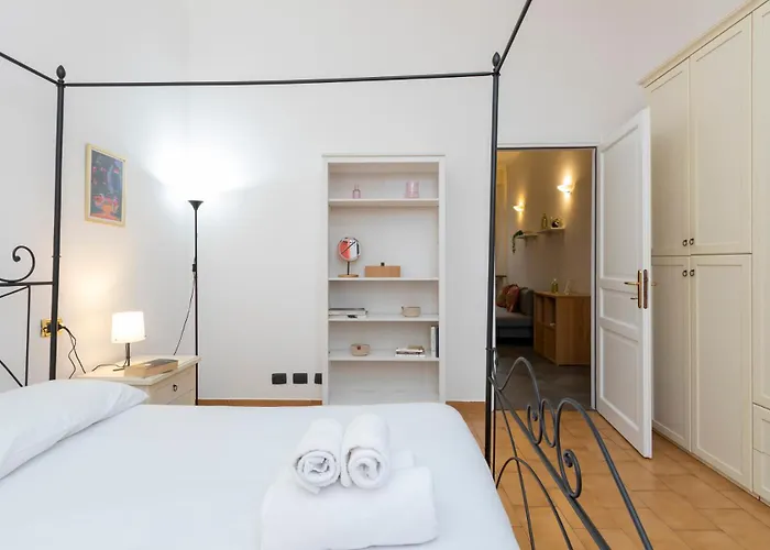 Διαμέρισμα I-host - De Sanctis 52