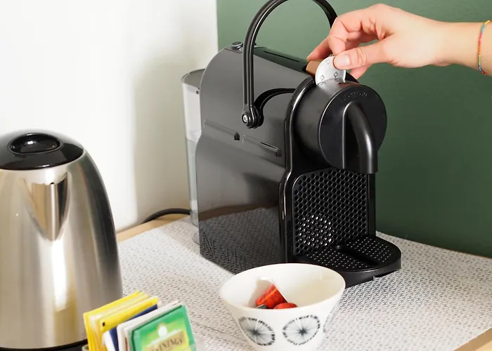 Spacious And Bright Two-room In Bocconi * Milano