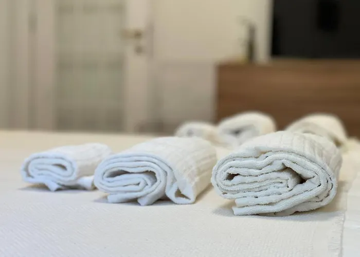 Appartement A Stone's Throw From The Metro