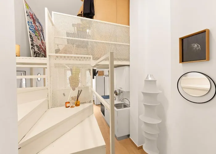 Center - With Ac, Wifi - Station 10'