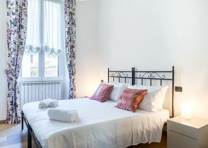 A 300m Dalla Metro Nel Cuore Di Con Wifi Apartment